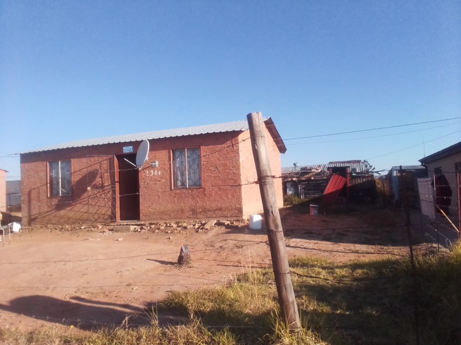 1 Bedroom Property for Sale in Moemaneng Free State